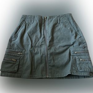 Cargo mini skirt